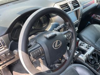 2017 Lexus GX 460 Luxury - Interior Steering Wheel With Keys Image